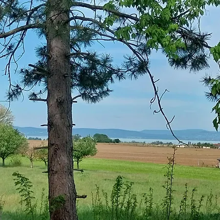 Nyaraló Mangó Balatonszárszó